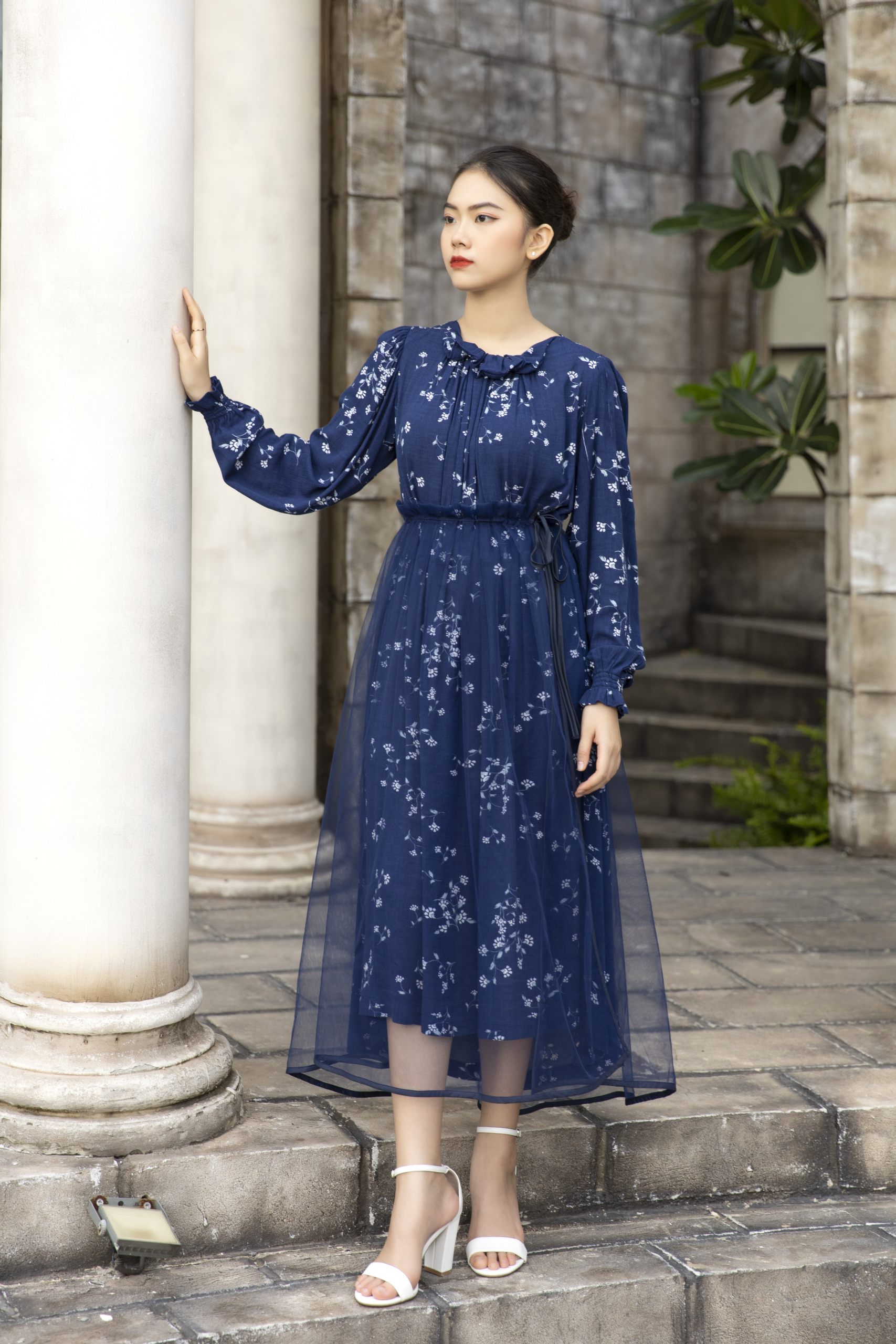 Đầm Midi Floral White Phối Ren - Ảnh 9